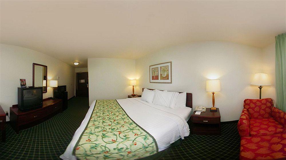 Fairfield Inn Вакавилл Экстерьер фото
